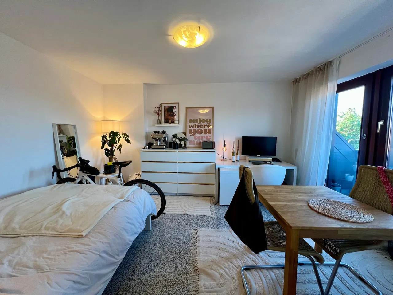 Charmante 1-Zimmer-Wohnung mit Balkon im beliebten Pluggendorf - Foto 2