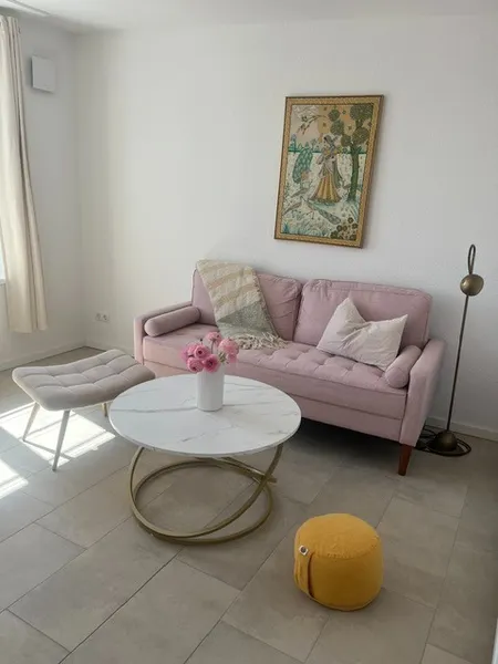 Erstklassige 1-Zimmer-Wohnung mit Einbauküche und Duschbad in der Altstadt zu mieten! - Photo 2