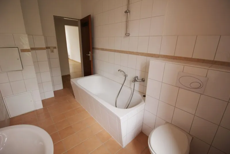 2-Zimmer-Wohnung in ruhiger Lage mit Einbauküche zu mieten! - Photo 4