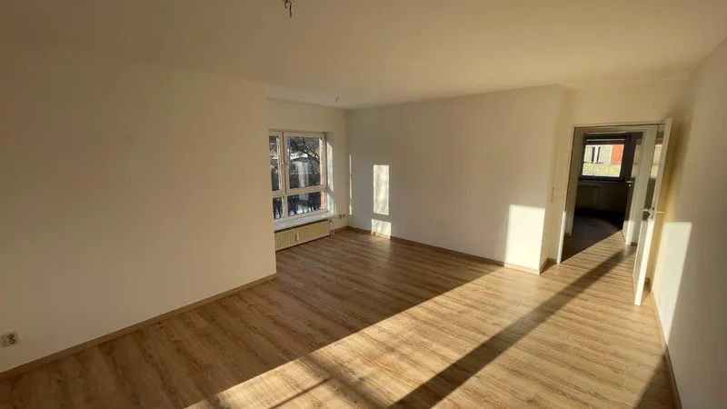 Attraktive 2 Zimmer-Wohnung mit Balkon und Stellplatz in Mueß zu mieten! - Foto 3