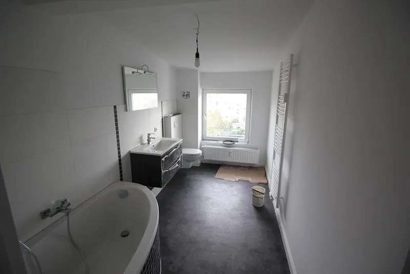 2-Zimmer Wohnung mit Wannenbad und Einbauküche! - Photo 3