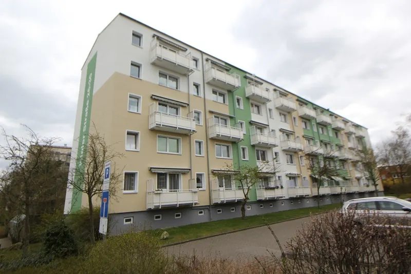 2 Zimmer-Wohnung im 2. Obergeschoss mit Balkon in Schwerin Lankow zu kaufen!