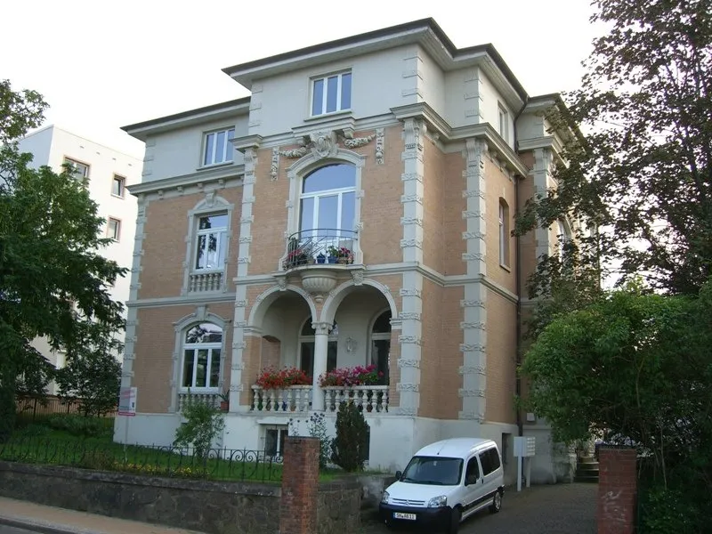 Schöne 2 Zimmer-Wohnung mit Stellplatz zu mieten! - Photo 2