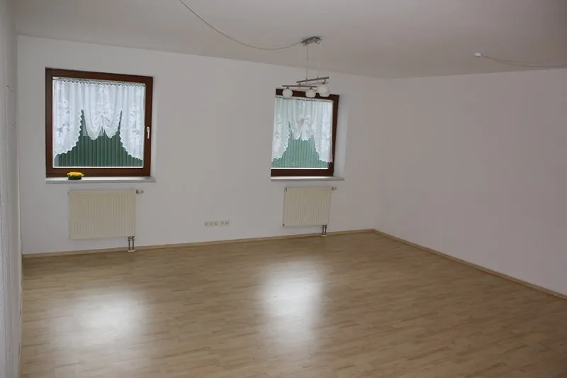 2,5-Zimmer-Wohnung mit Fahrstuhl am Ziegenmarkt zu mieten! - Foto 2