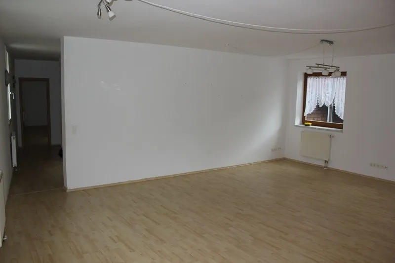 2,5-Zimmer-Wohnung mit Fahrstuhl am Ziegenmarkt zu mieten! - Foto 3