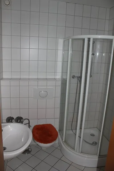 2,5-Zimmer-Wohnung mit Fahrstuhl am Ziegenmarkt zu mieten! - Foto 4