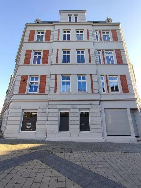 Geräumige 2 Zimmer-Wohnung in der Werdervorstadt zu mieten. - Photo 1
