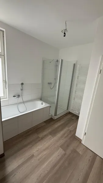 4 Zimmer-Wohnung in der Feldstadt mit Balkon und Holzfußboden zu mieten! - Photo 5
