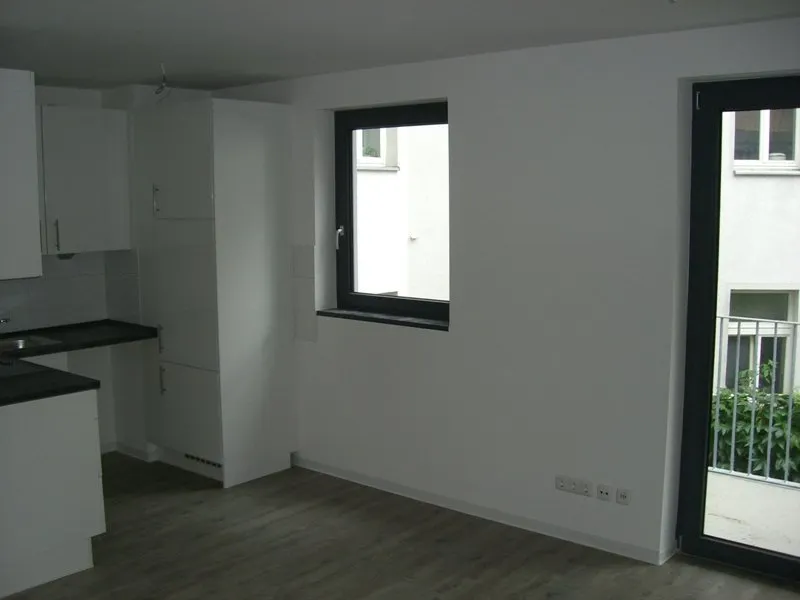 Bezaubernde 2-Zimmer-Wohnungen mit Balkon und Fahrstuhl in ruhiger Lage! - Photo 2