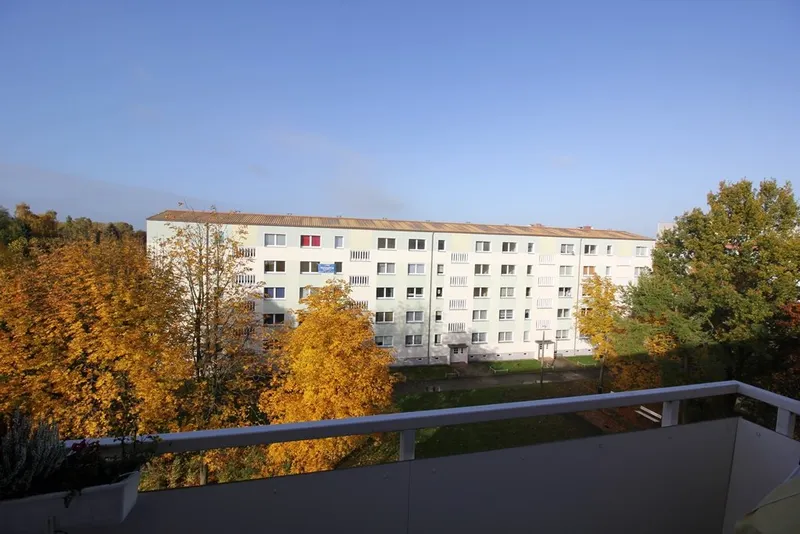 Sanierte 3 Zimmer-Wohnung mit Balkon und Einbauküche zu mieten! - Photo 4