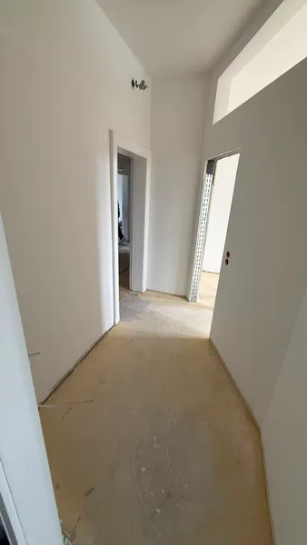 Großzügige und frisch renovierte 3-Zimmer-Wohnung mit Dachterrasse am Pfaffenteich zu mieten! - Foto 5