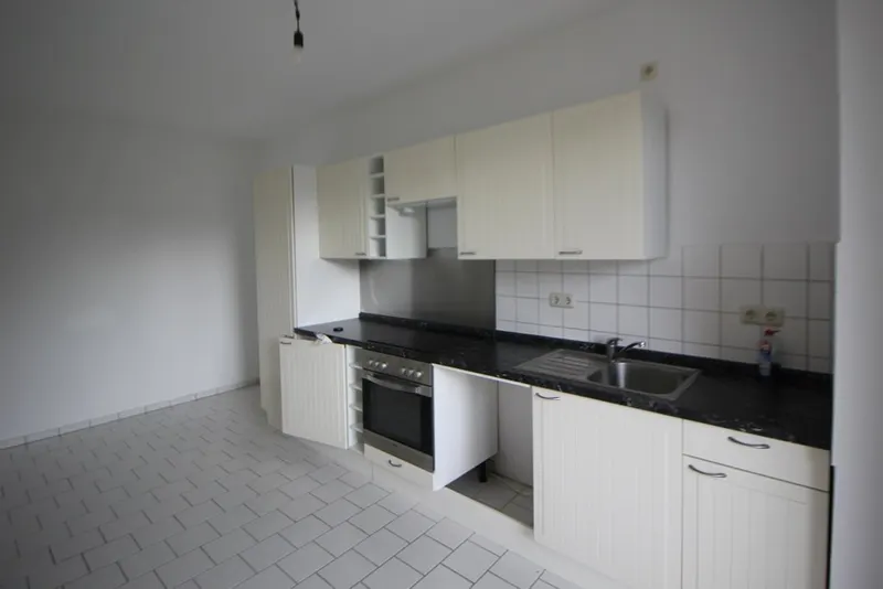 Großzügige, bezaubernde 1-Zimmer-Wohnungen mit Balkon in zentraler Lage! - Foto 3