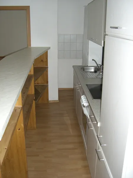 Geräumige 2 Zimmer-Wohnung mit Balkon und Stellplatz zu mieten! - Photo 3