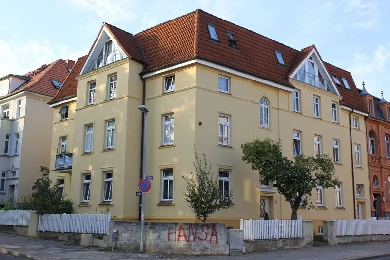 Geräumige 2 Zimmer-Wohnung im Dachgeschoss mit Parkett in der Paulsstadt zu mieten! - Photo 5