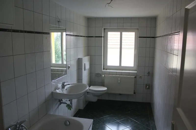Geräumige 2 Zimmer-Wohnung im Dachgeschoss mit Parkett in der Paulsstadt zu mieten! - Photo 3