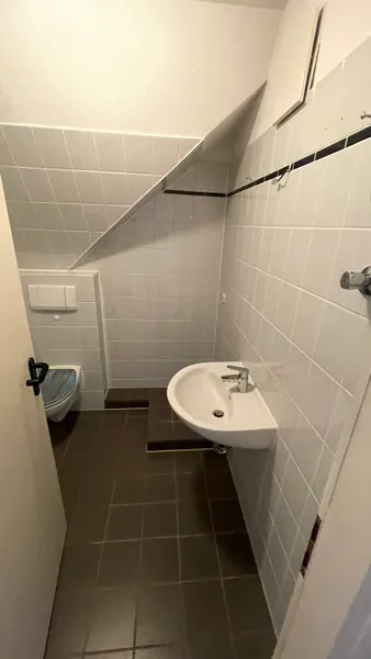 Bezaubernde 2 Zimmer-Wohnung in der Altstadt zu mieten! - Photo 3