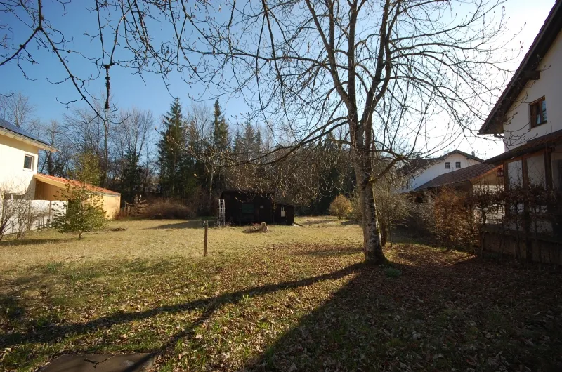 Grundstücke in Lanzenhaar