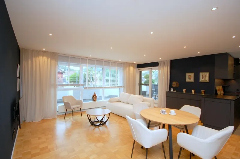 Ein Juwel – Luxus-Penthouse in Nymphenburg-Gern mit zus&auml;tzlichem Fitnessraum/B&uuml;ro