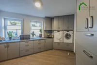 HWR