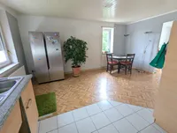 Küche und Esszimmer
