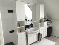 modernes Badezimmer