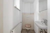 Gäste-Toilette Erdgeschoss