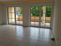 Wohnzimmer EG mit Zugang Hochterrasse