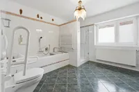 Badezimmer Erdgeschoss