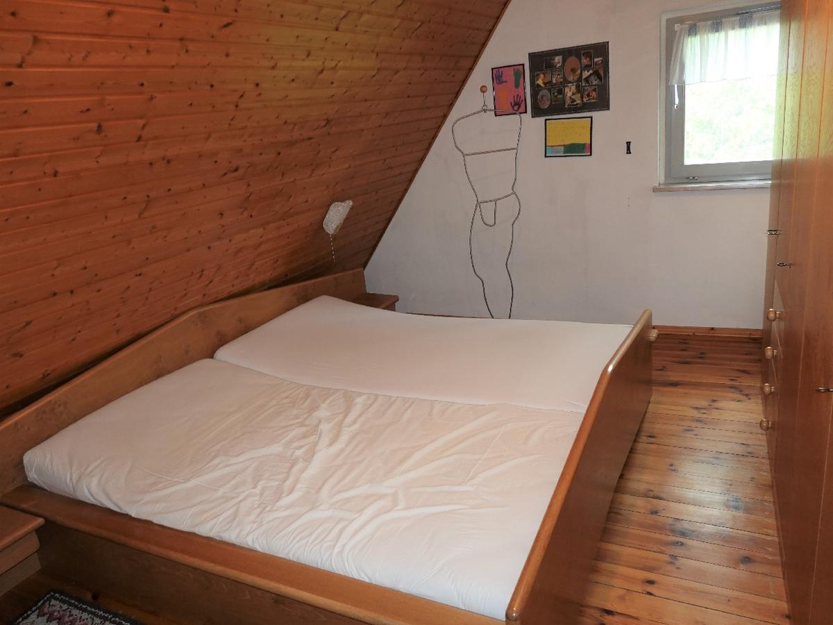 Schlafzimmer im Altbau