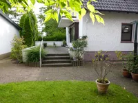 Terrasse mit Gartenzugang