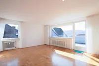 Großzügiges Wohn-/Esszimmer