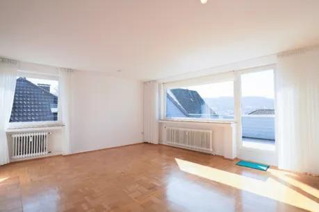 Großzügiges Wohn-/Esszimmer