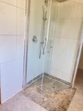 Walk-In-Dusche im DG