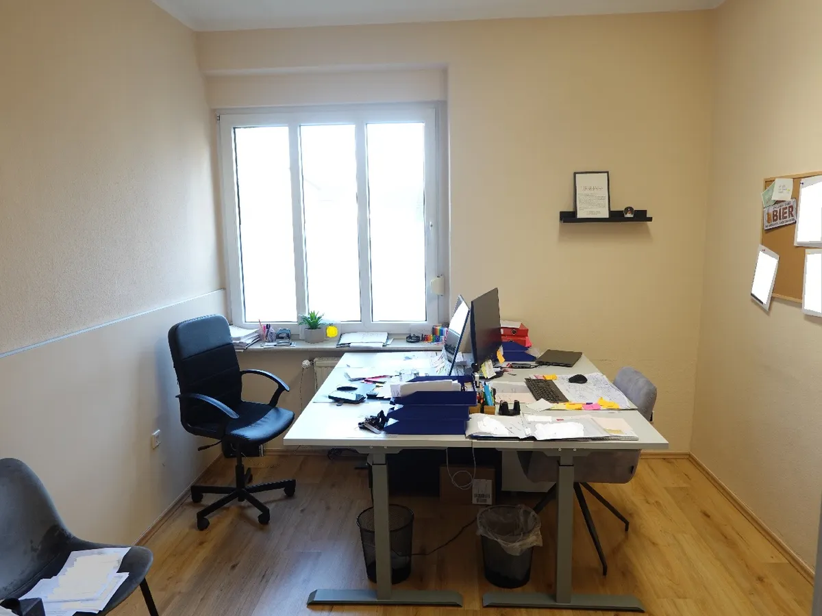 Büro II