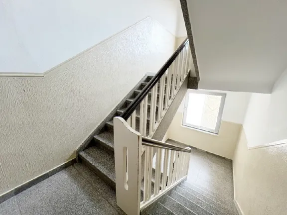Das gepflegte Treppenhaus