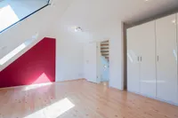 Erstes Schlafzimmer im DG