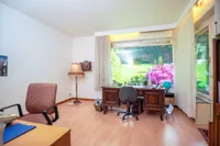 Arbeits- oder Gästezimmer
