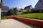 ...sonnenverwöhnte Terrasse. 