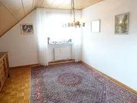 Der angrenzende Essbereich