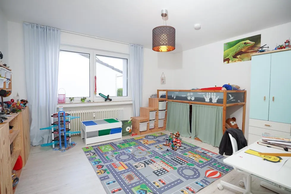Eins der beiden Kinderzimmer