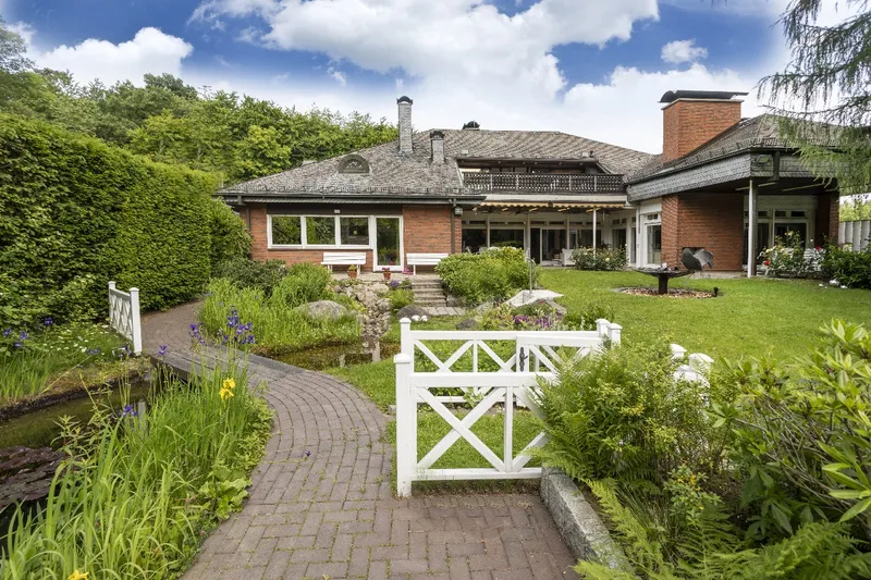 Ca. 480 m² Wohnfläche