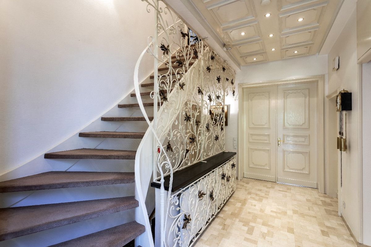 Repräsentatives Entrée