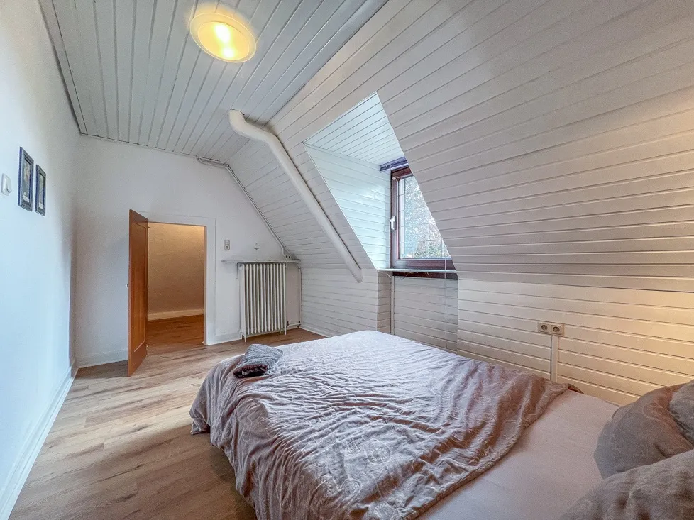 Schlafzimmer DG Wohnung 1
