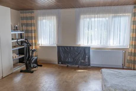 Das große Schlafzimmer im OG