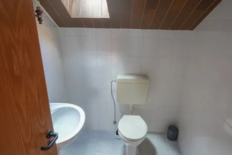 Gäste-WC im DG