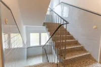 Gepflegtes Treppenhaus