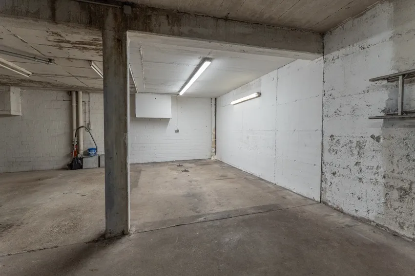 Tiefgaragenstellplatz