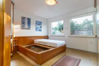 Schlafzimmer I im EG