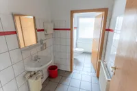 Getrennte WC- Anlagen