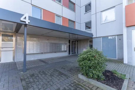 Gepflegter Hauszugang